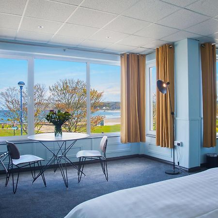 Marine Hotel Ballycastle Eksteriør bilde