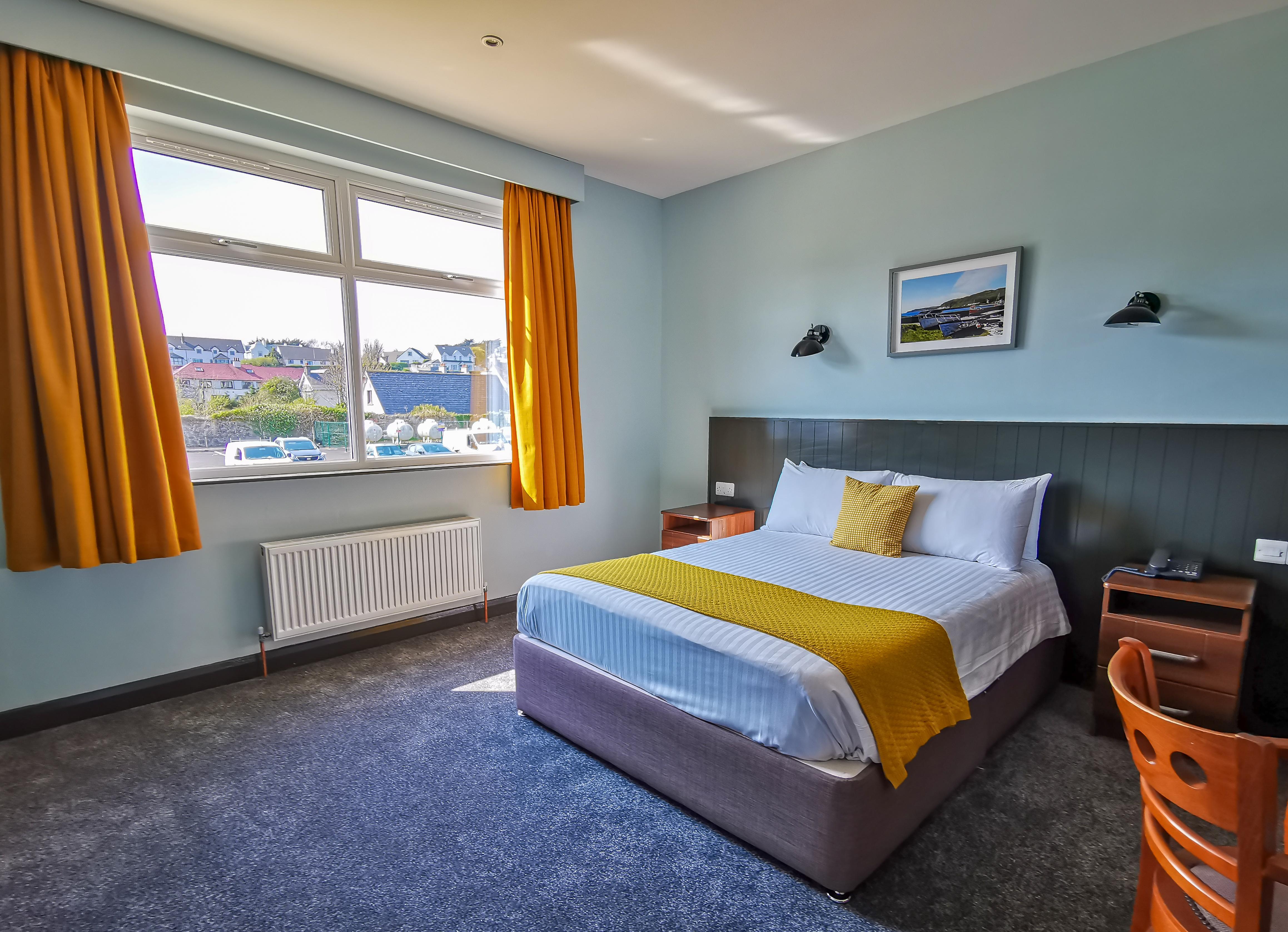 Marine Hotel Ballycastle Eksteriør bilde