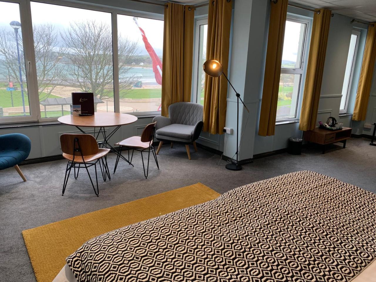 Marine Hotel Ballycastle Eksteriør bilde
