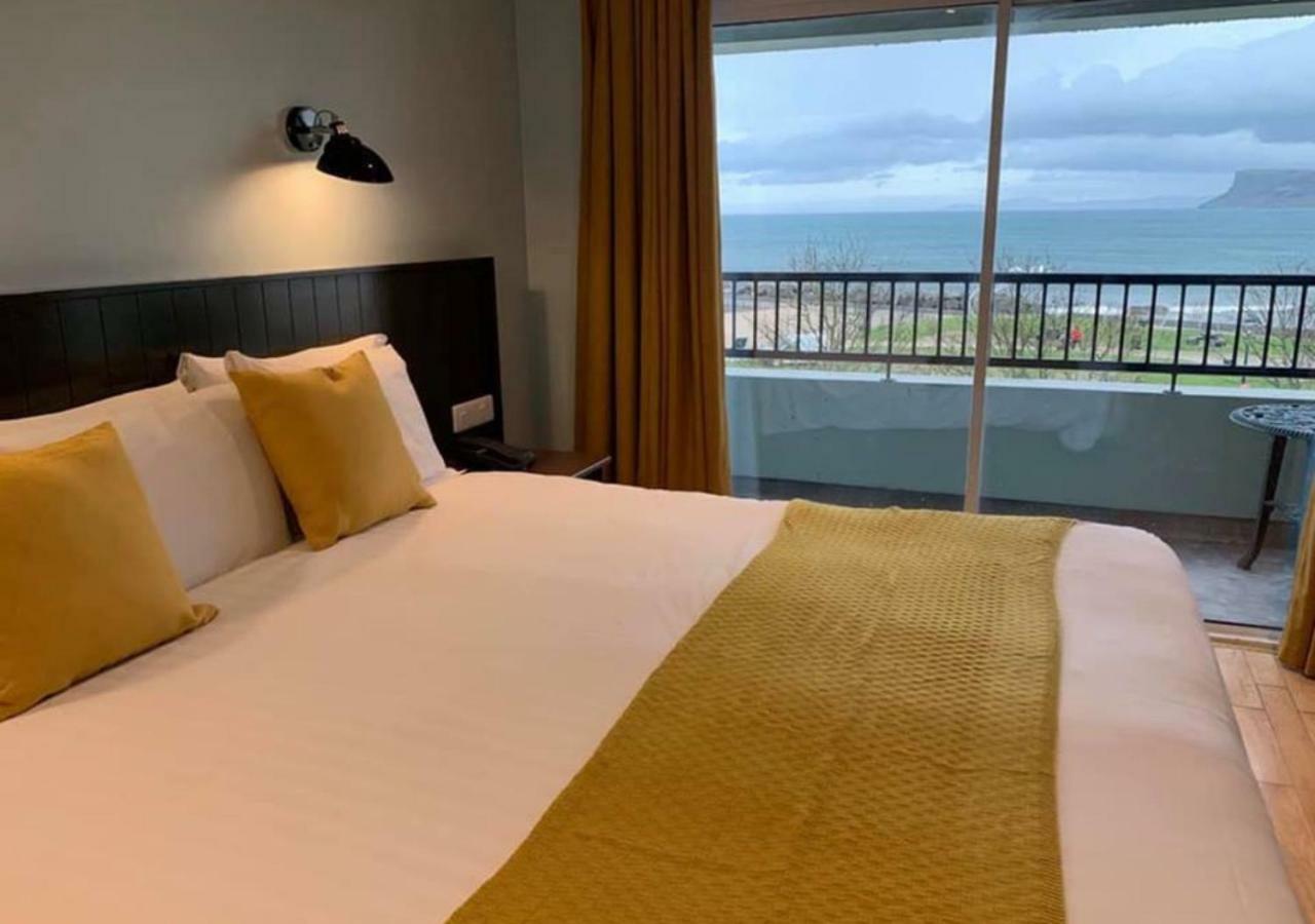 Marine Hotel Ballycastle Eksteriør bilde